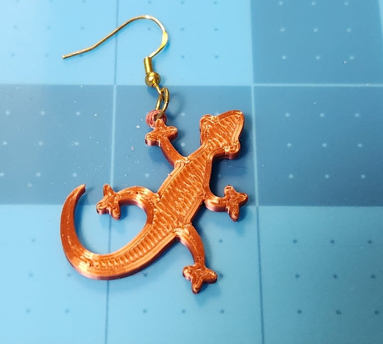 3D Printed Lizard Earring