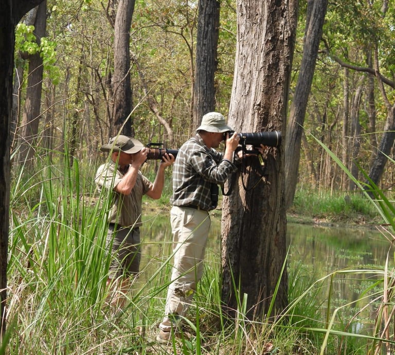 photogrraphes en planque dans le Parc National de Bardiya