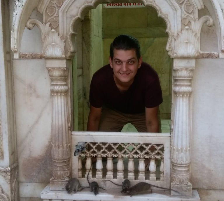 Kelionės į Indiją travel India Artur Mirkevič
