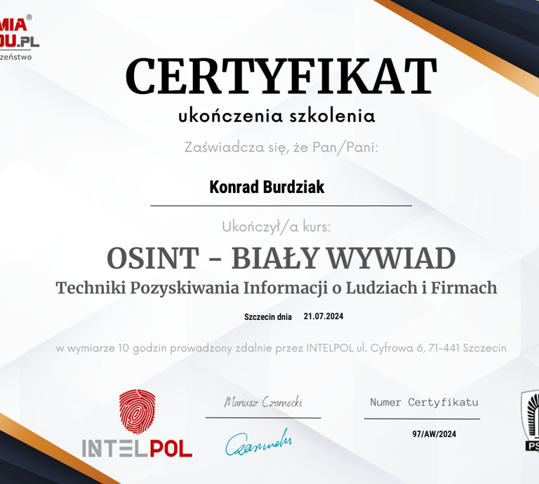 Certyfikat potwierdzający kompetencje adwokata zajmującego się sprawami karnymi w Szczecinie.