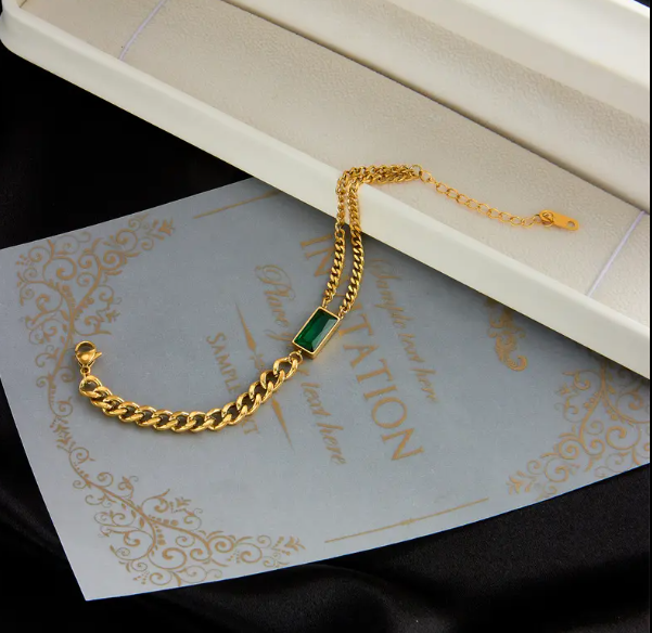 GREEN STONE CHAIN BRACELET