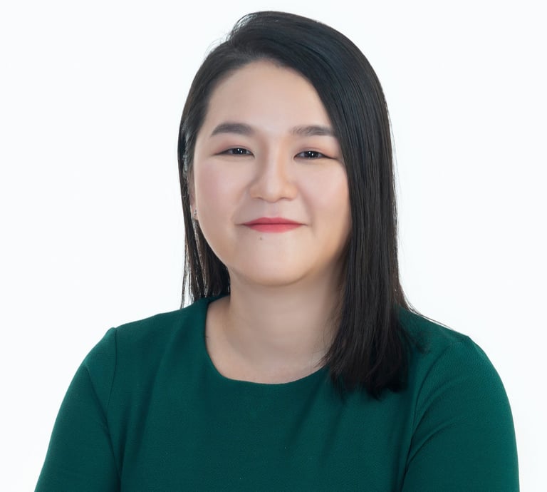 Dr Ng Ying Shan a gynaecologist in kuching 古晋妇科