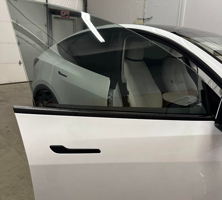 Tesla window tint, mobile window tinting, window tinting, auto window tinting, mobile detailing 
