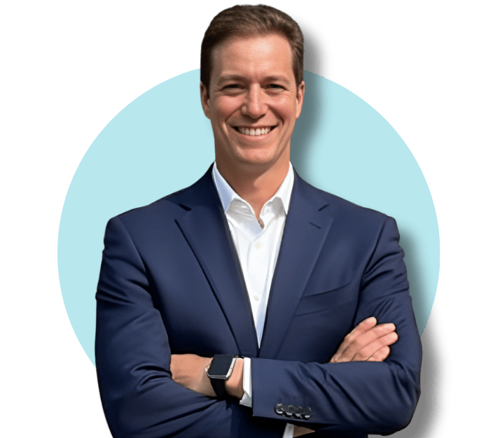 Retrato profesional de Oliver Dorta Fernández, Director de la Clínica Bocarriba