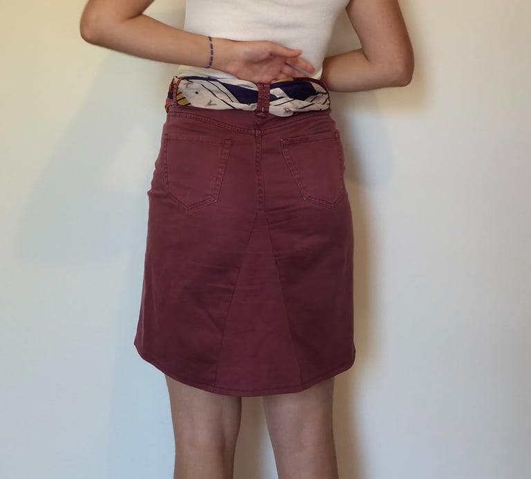 Jupe bordeaux transformée à partir de pantalon