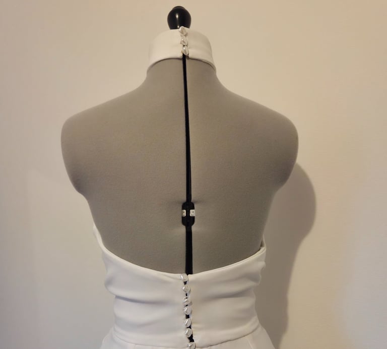 dos robe sur-mesure travaillée à Lille