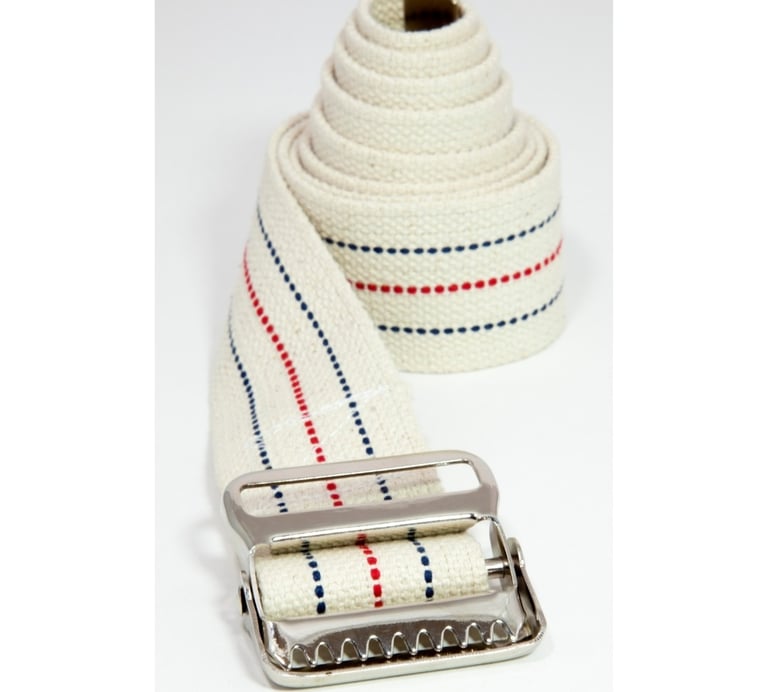 Rongzhiyue: Rolled belt with buckle