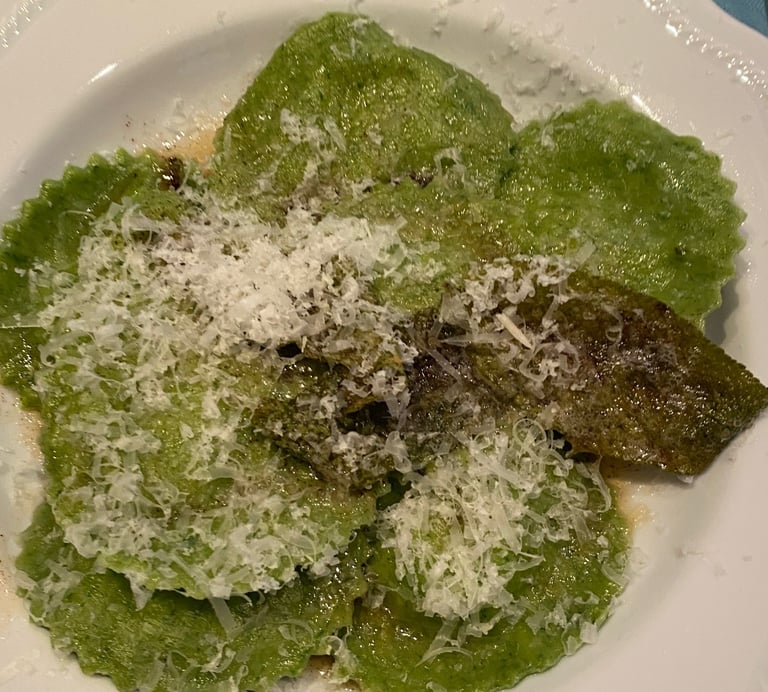 Handmade spinach ravioli ready to eat 