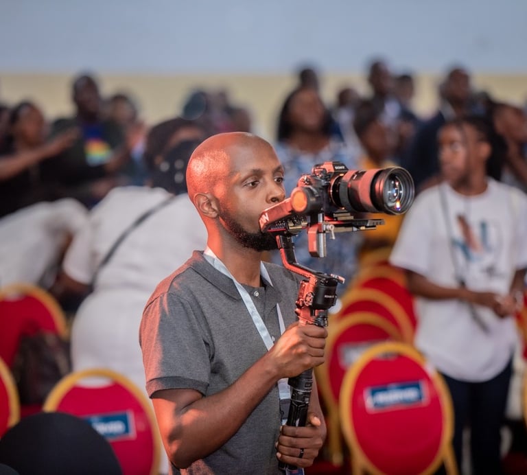 Kelvin Mburu – Videographer Music Live Recording