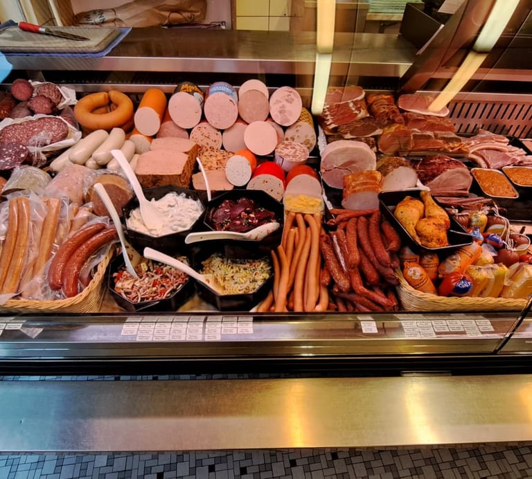 Frische Fleisch-und Wurstware in der Metzgerei Itzel & Keiter