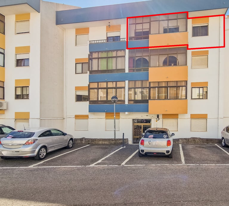 apartamento T3 com 2 wc e arrecadação,  em Ramada, Odivelas, com excelente vista panorâmica