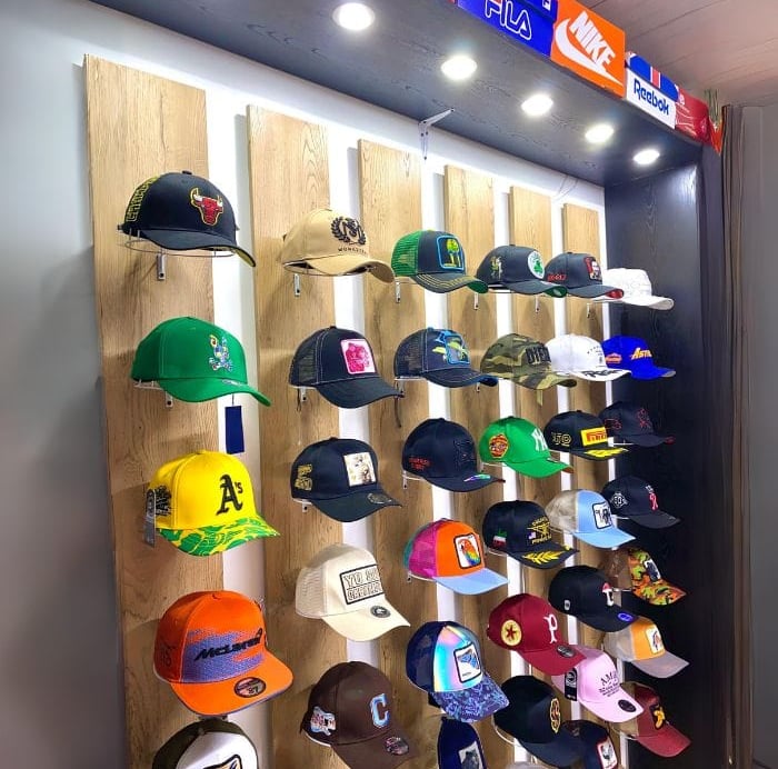 Que Estilo venta de gorras en Cajamarca