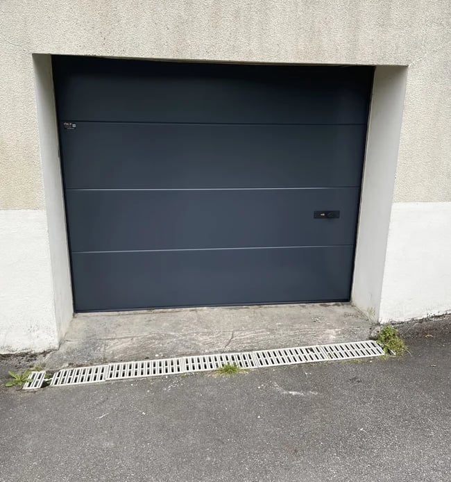 porte de garage manuelle anthracite