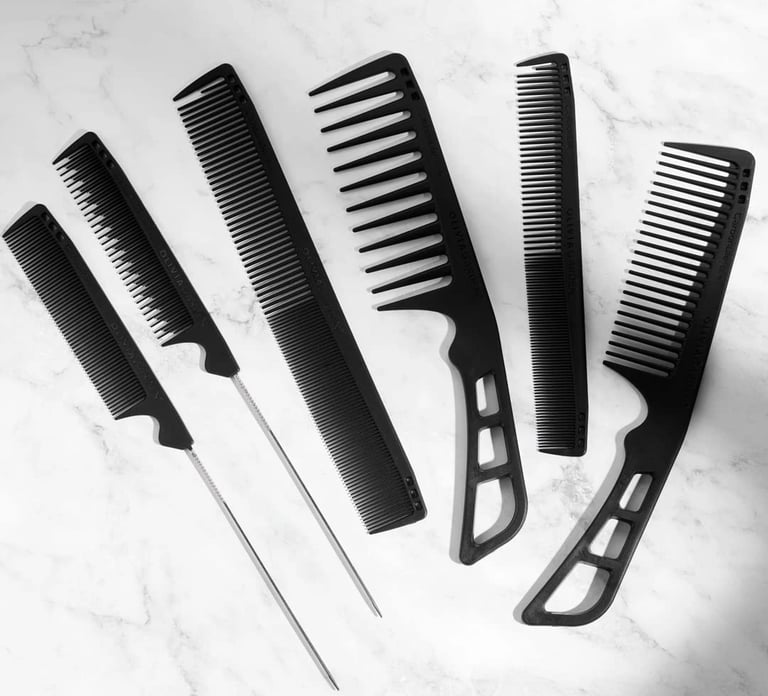 Olivia Garden CarbonLite carbon combs