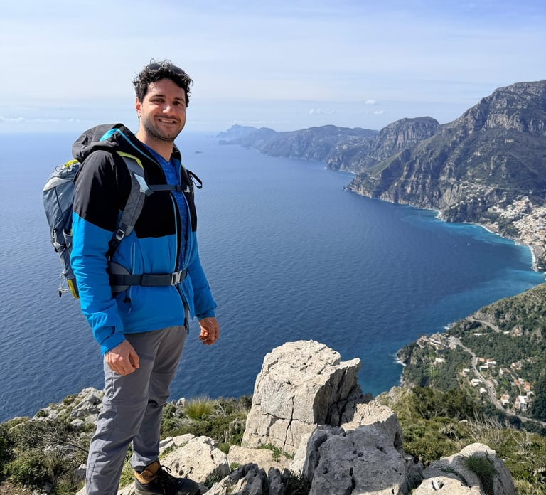 Antonio-tour-guide-local-trekking-hiking-sorrento