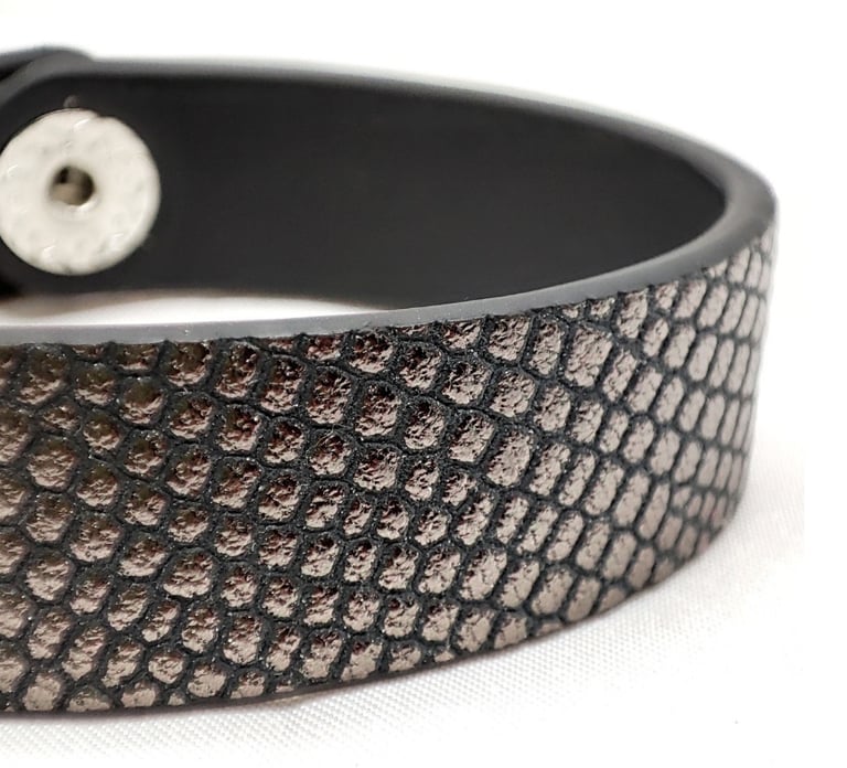 image de la catégorie de bracelets en cuir revalorisé