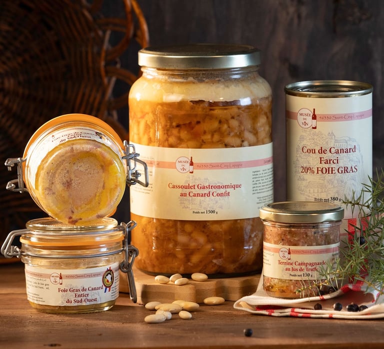 Conserves de recettes de terroir : foie gras, cou de canard, cassoulet...