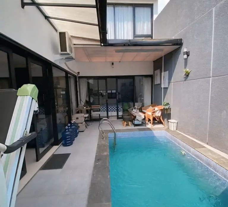 kplam renang di bandung dihalamn belakang rumah