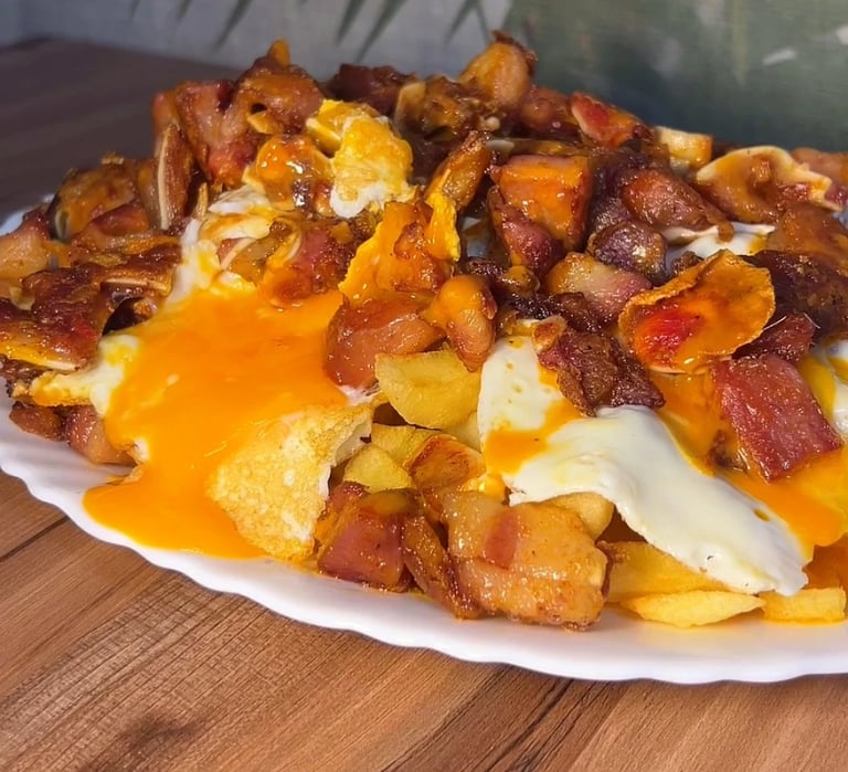 Huevos rotos con oreja