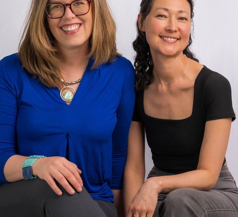 Head shot of two Canadian composers, Beth Hamilton and Jen Smith Lanthier smiling at the camera