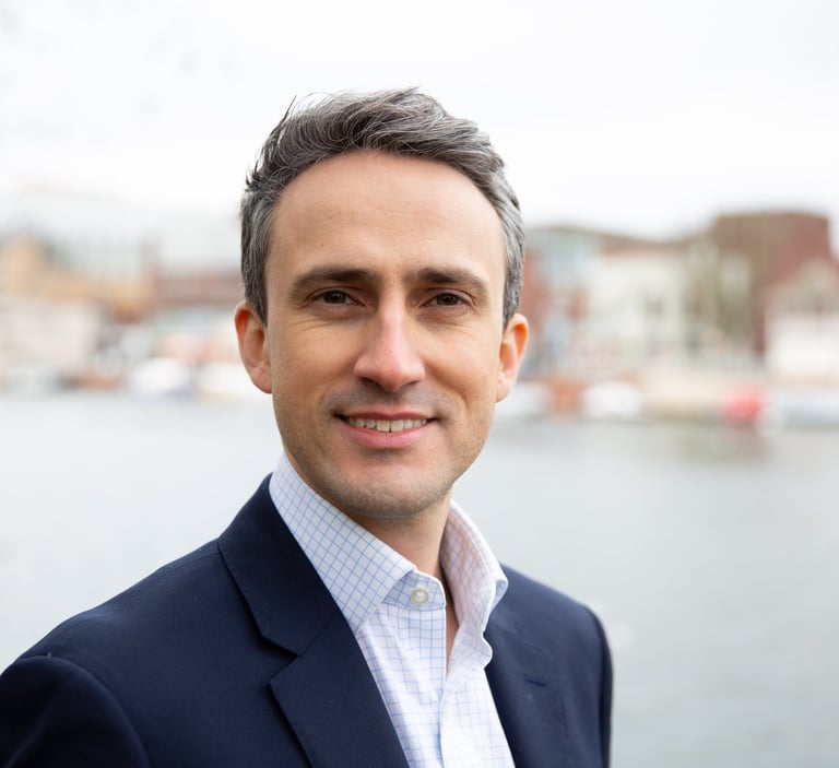 Amyr Rocha Lima MSc FPFS CFP® Chartered Financial Planner Strategic Wealth Partners