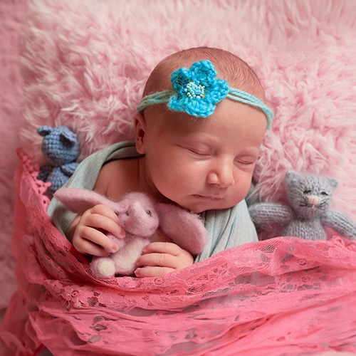 new born photo editing baby pink