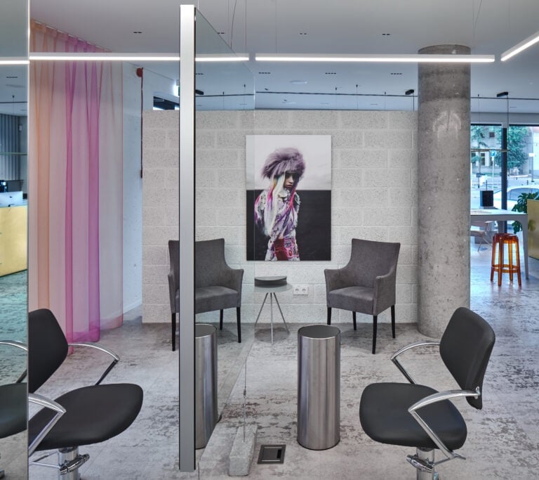 Vescom uzuolaidinis audinys