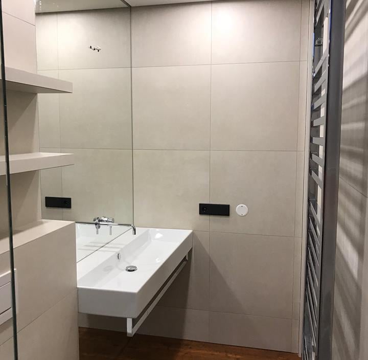 Vinilinės grindys vonioje