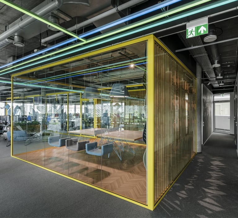 vinilines dizaino grindys biure