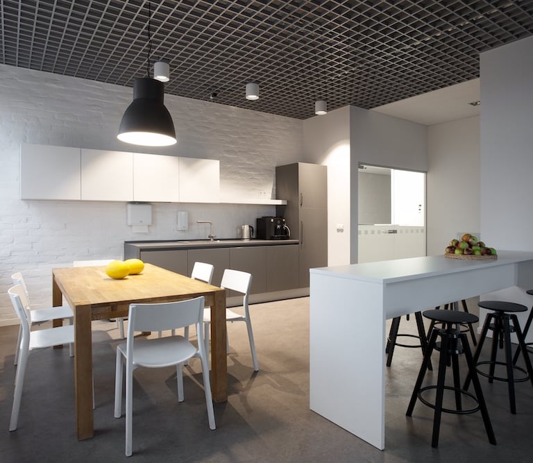 LVT grindys visuomeniniam sekto