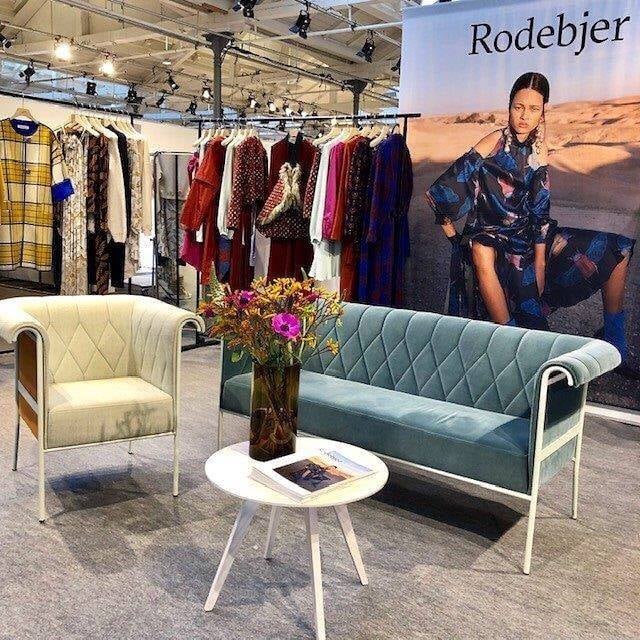 Chester sofa ir fotelis