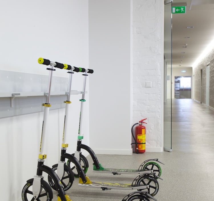 akmens imitacijos vinilo grindys