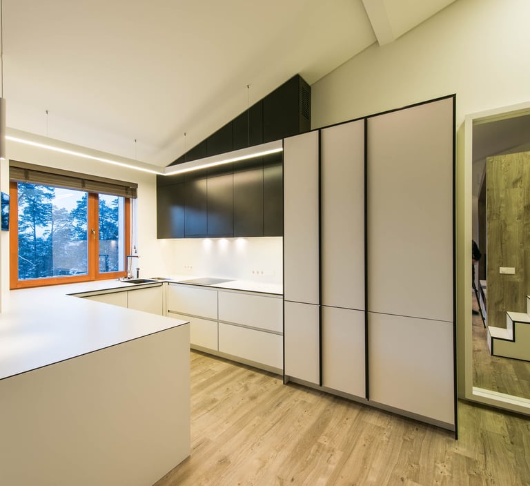 vinilinės grindys virtuvėje