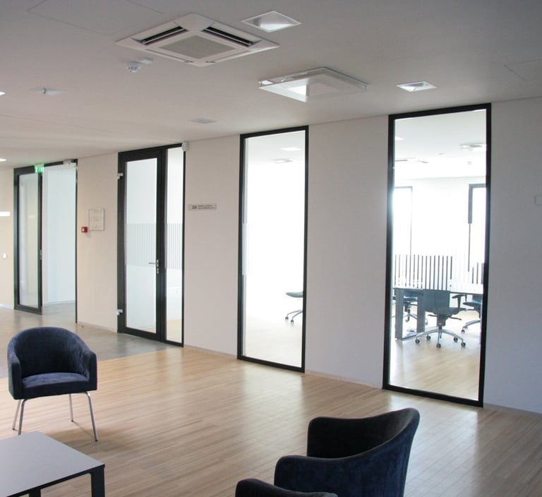 LVT grindu danga biure