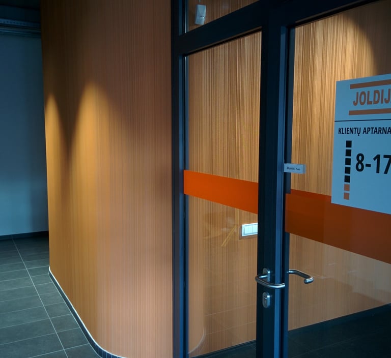 laiptiniu sienu apdaila