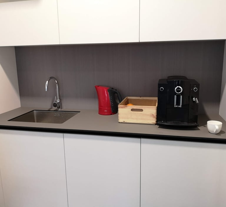 virtuves sienos apdaila