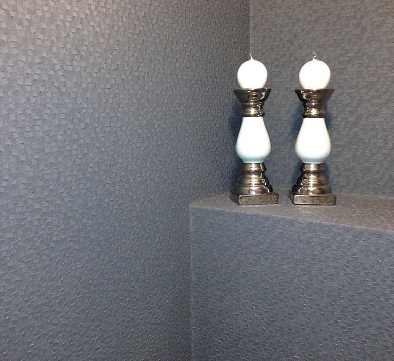 atsparūs trinčiai paviršiai