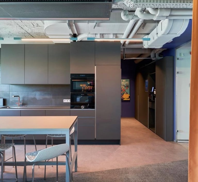 modili pertvara iš akustiniu audiniu