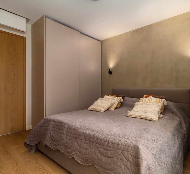 vinilinės grindys miegamajame