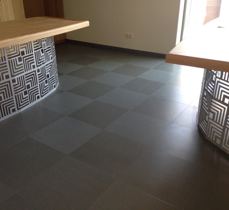 viniline grindu danga biuru