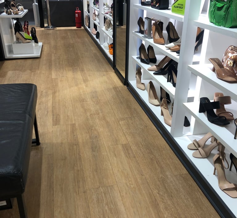 vinilines grindys prekybos salonams