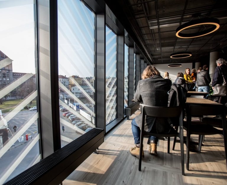 kokybiskos grindys biurui