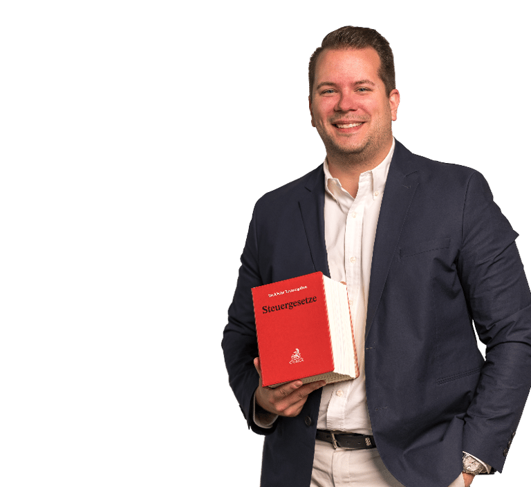 Bild von Steuerberater Niklas Schüller.