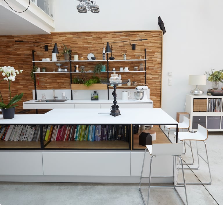 photo de la cuisine du studio déli'sioux: epuré design avec du bois