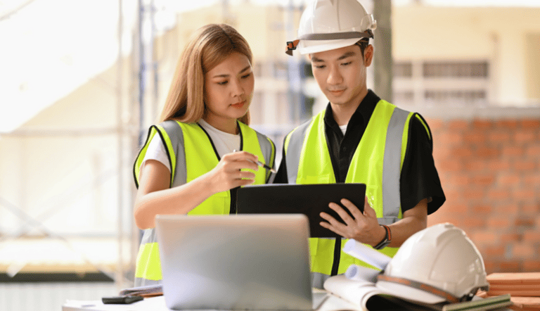 Vision Immo Bali overseeing on-site execution to ensure quality, budget control, design compliance