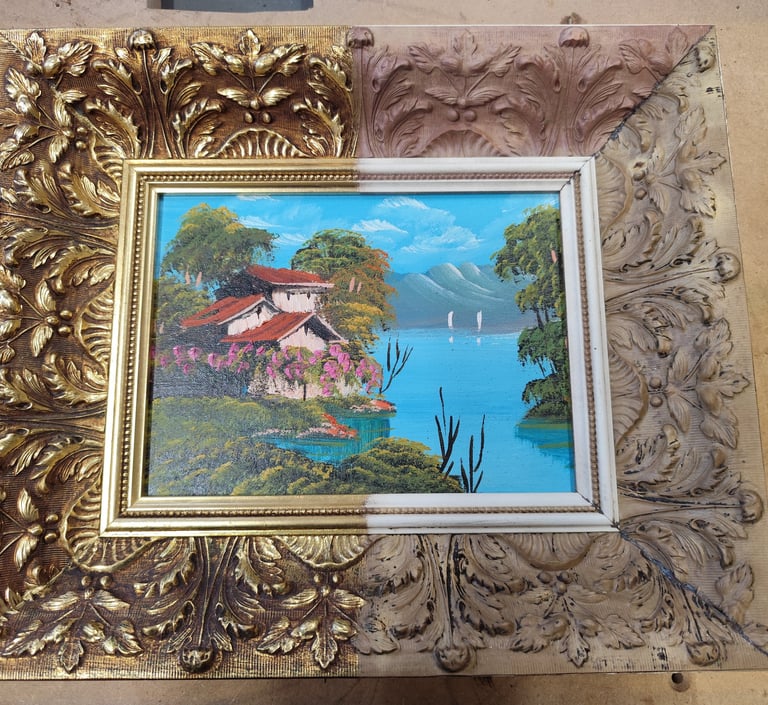 Goldlegierung entfernen von Gipsrahmen.