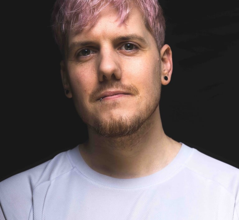 Self portrait of Jamie from Altfocus photography