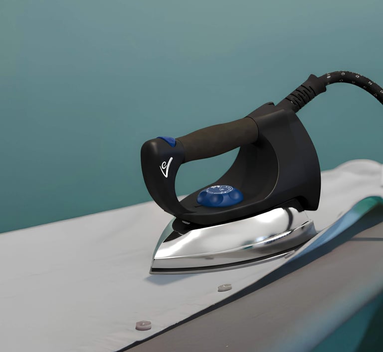 Żelazko parowe marki EV z wysokiej klasy stopą teflonową, chroniącą jedwab i len przed przypaleniem.