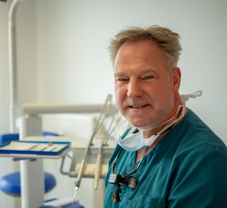 Dr. Peter Brügger - Zahnarzt - Lebenslauf