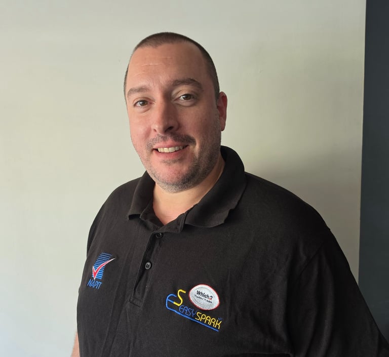 Sam Murphy, NAPIT-registered electrician at Easy Spark Ltd in Grays